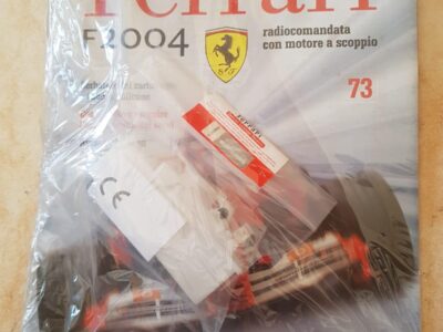 fascicoli ferrari f 2004