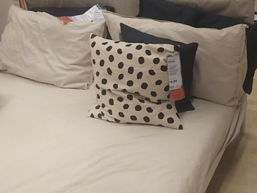 Letto matrimoniale Ikea mai usato