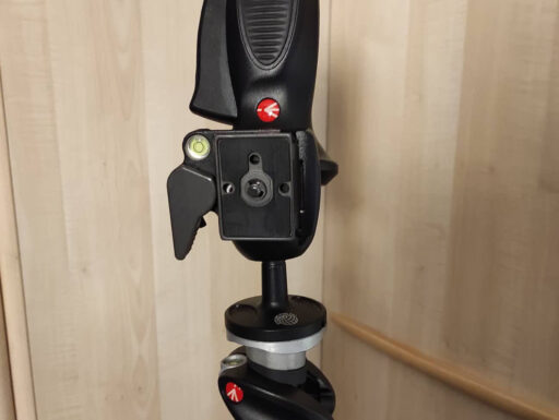 Treppiedi MANFROTTO PRO