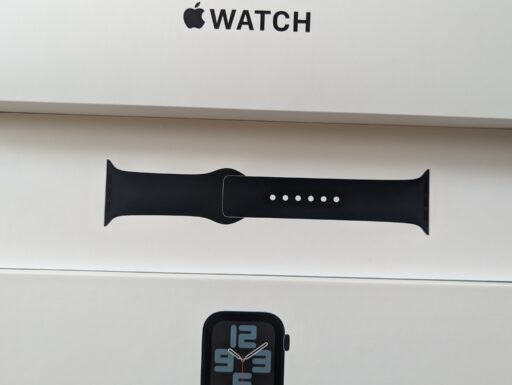 Apple Watch SE (seconda generazione) 44mm Nuovo