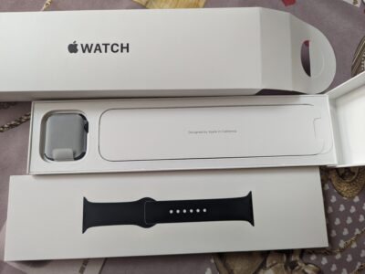 Apple Watch SE (seconda generazione) 44mm Nuovo