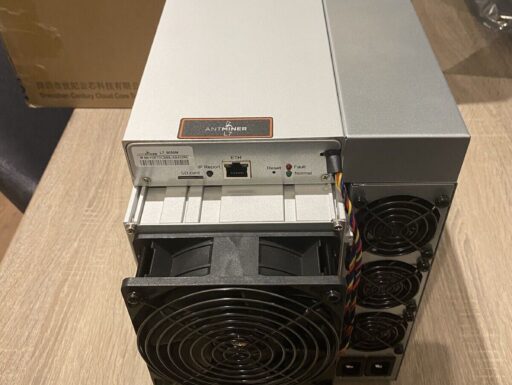 Bitmain Antminer KA3 166TH/s , Antminer S19 XP 141TH/s