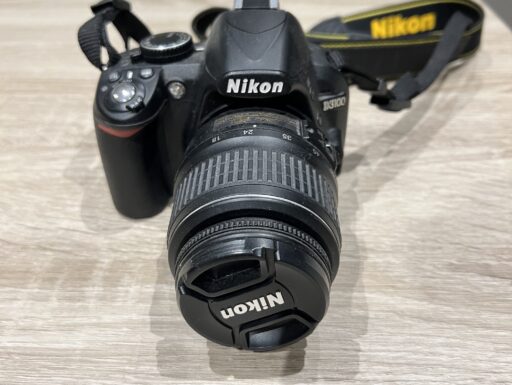 Macchina fotografica Nikon in ottime condizioni