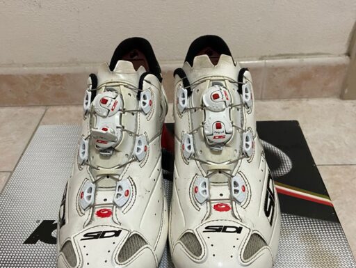 Sidi shot white