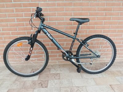 Bici MTB Rockrider b’twin Decathlon per teenager