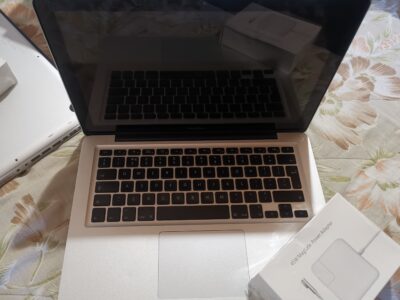 Macbook Pro 13 Pollici – Ssd Monterey – 8 Gb Ram