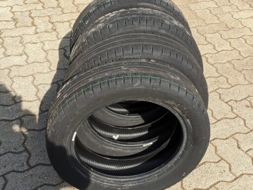 Pneumatici estivi Continental 165/60 R 15 H