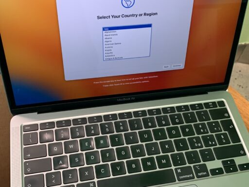 MacBook Air M1/8gb/256gb Ssd Garanzia 1 Anno