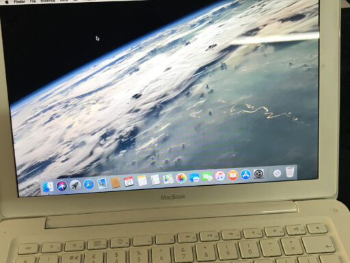 Apple Macbook Anno 2010 Ram 4gb A1342 Ios Sierra Alta