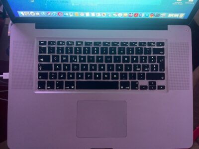 Mac Book Pro 17