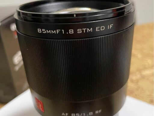 Canon RF 85mm F1.8 marca Viltrox