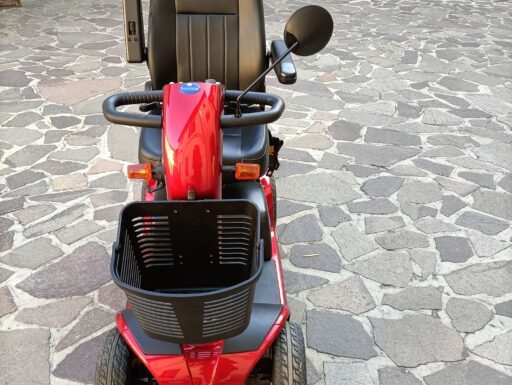 Scooter elettrico per disabili