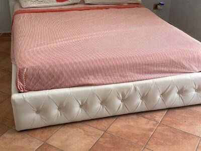 Letto contenitore matrimoniale