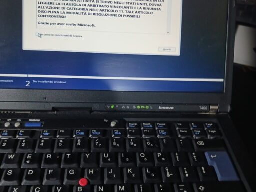 Notebook lenovo thinkpad t400 + borsa e mouse