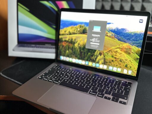 Macbook pro 13.3”