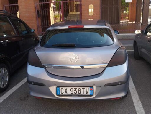 Opel astra gtc