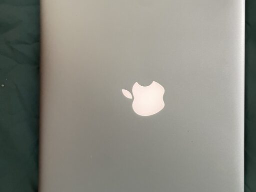 Macbook pro 13”