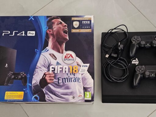 Playstation 4 pro, 1tb, doppio joypad