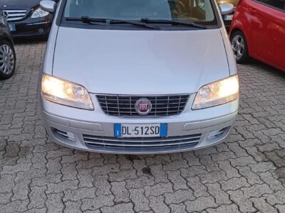 Fiat idea 1.4 blackstar automatica