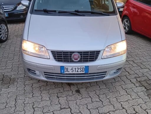 Fiat idea 1.4 blackstar automatica