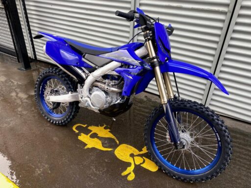 2023 yamaha yz450fx dirtbike