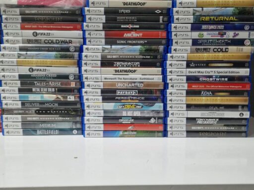 Assortimento di giochi usati per ps5