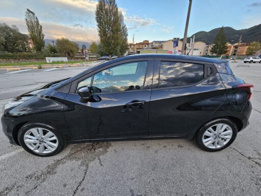 Nissan micra techna turbo 1000cc. 105cv