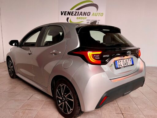 Toyota yaris 1.0 benzina