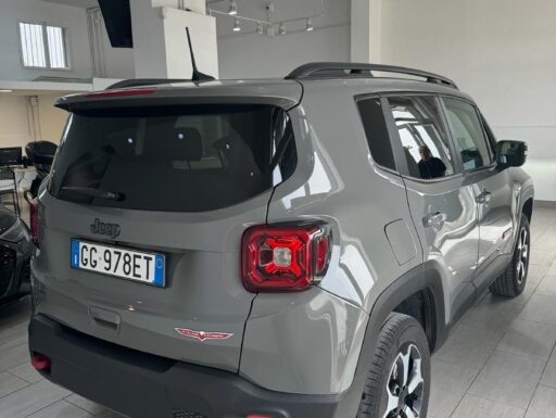 Jeep renegade 2.0 mjt 170 cv dreil hawck