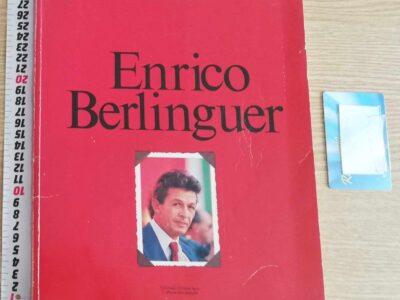 Libro enrico berlinguer edizioni l'unità,anno 1985