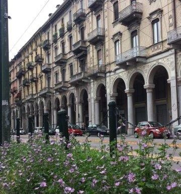 Mansarda guglia rossa bilocale, torino zona crocetta