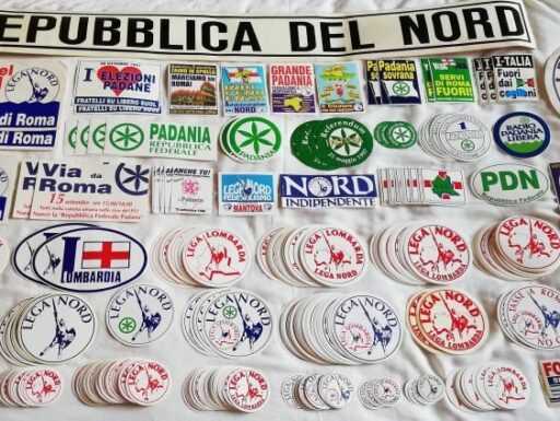 Adesivi stickers lega e altri gruppi politici,pure stranieri