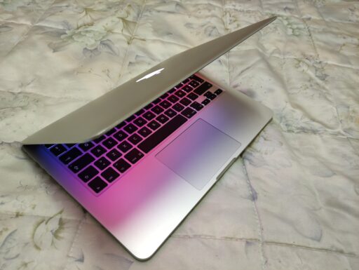 Macbook pro 13 retina fine 2013,i5.ssd256gb/ram8gb