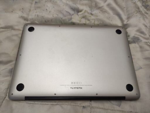 Macbook pro 13 retina fine 2013,i5.ssd256gb/ram8gb