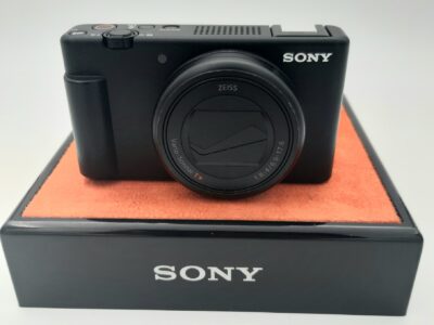 Sony zv-1 mark ii + accessori usato