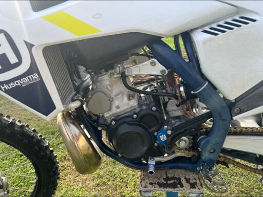 Moto da cross husqvarna 250