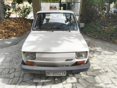 Fiat 126 bianca del 1987